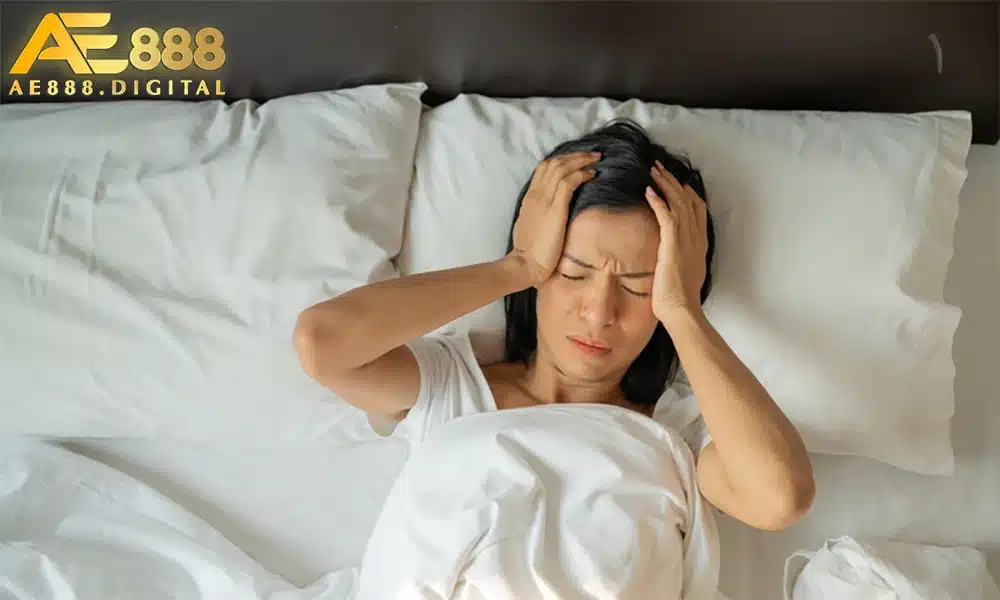Giấc mơ thấy người đã khuất luôn khiến nhiều người cảm thấy hoang mang, lo lắng. Tuy nhiên, đa số mọi người đều cho rằng đây chỉ là giấc mộng bình thường, không mang nhiều ý nghĩa.